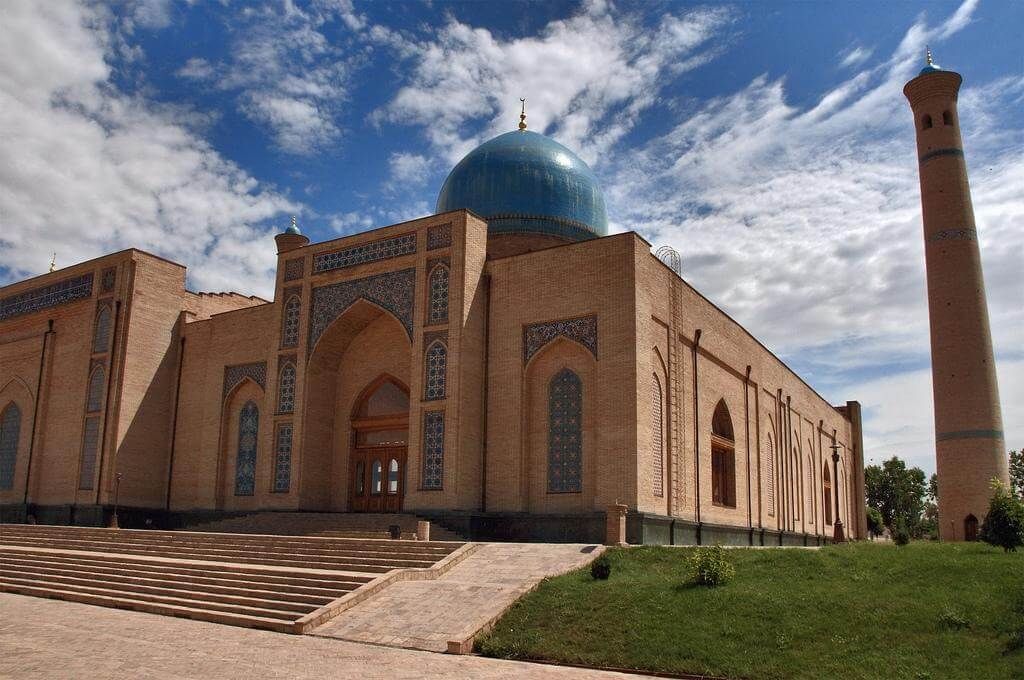 10-day Uzbekistan Relaxed Group Tour 2026 - 2027.